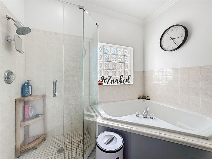 Image No.42-3 Bed House for sale