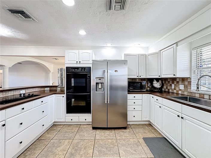 Image No.6-3 Bed House for sale