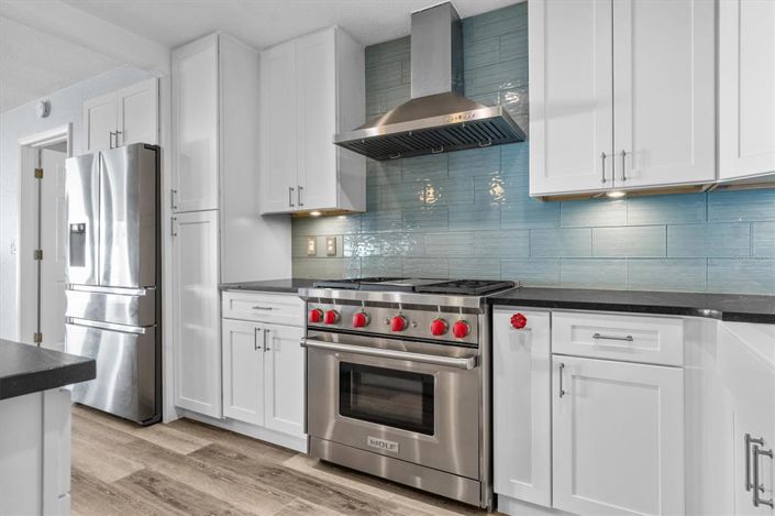 Image No.16-4 Bed House for sale