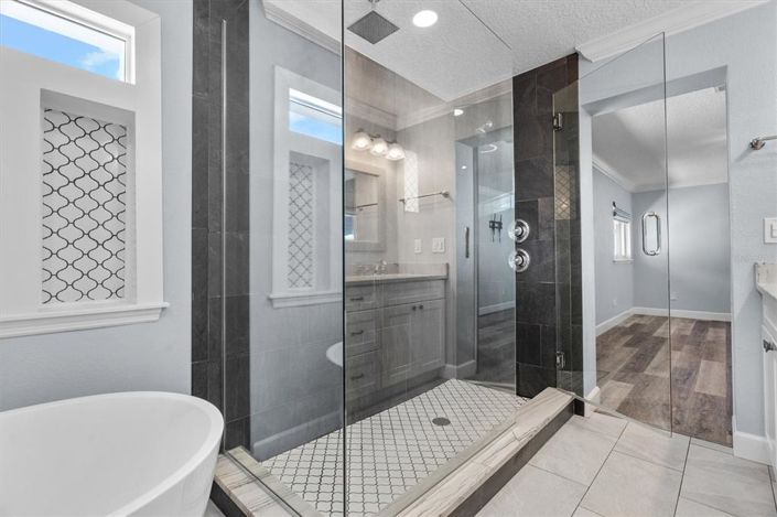 Image No.27-4 Bed House for sale