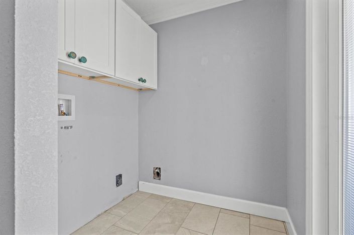 Image No.30-4 Bed House for sale