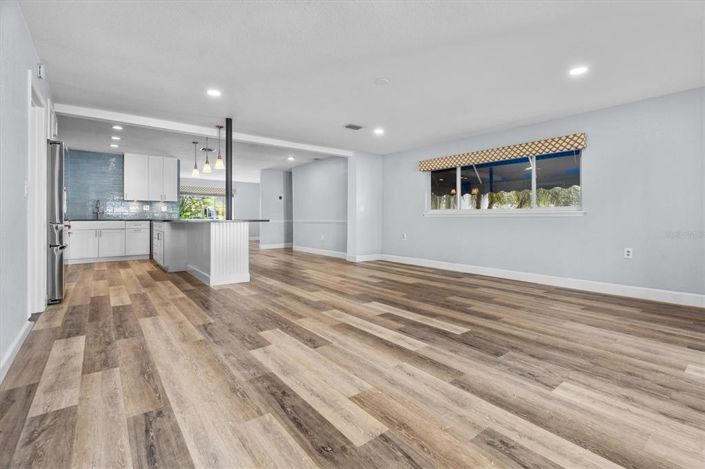 Image No.34-4 Bed House for sale