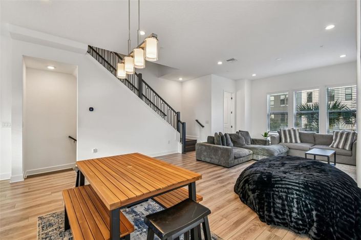 Image No.16-Maison de ville de 4 chambres à vendre à Saint John