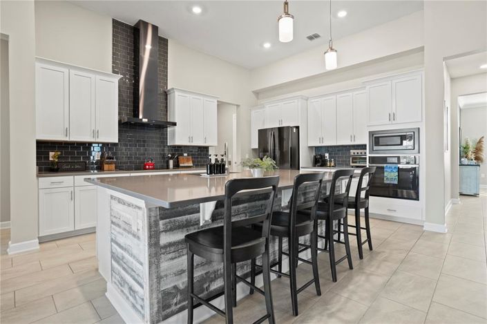 Image No.14-4 Bed House for sale