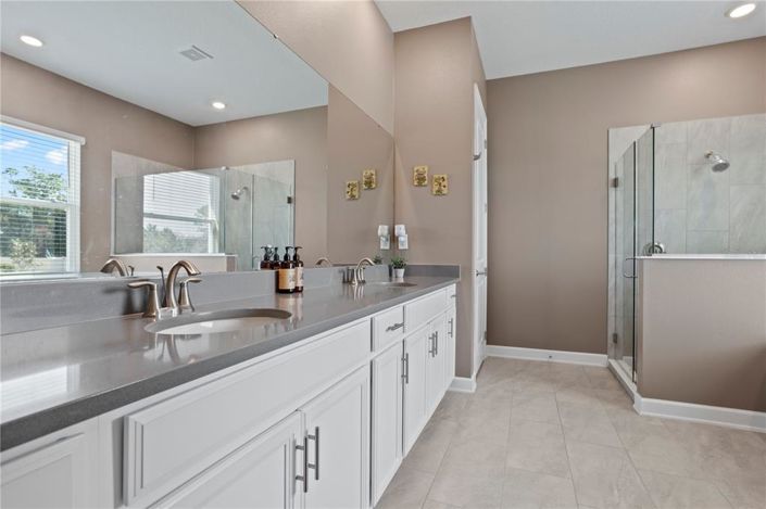 Image No.35-4 Bed House for sale