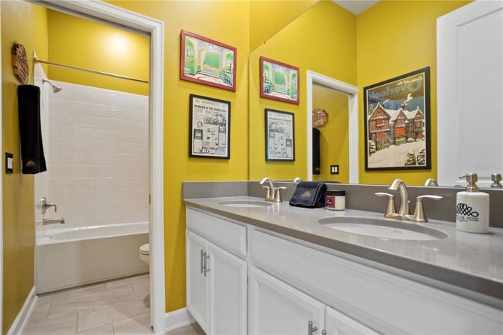 Image No.42-4 Bed House for sale