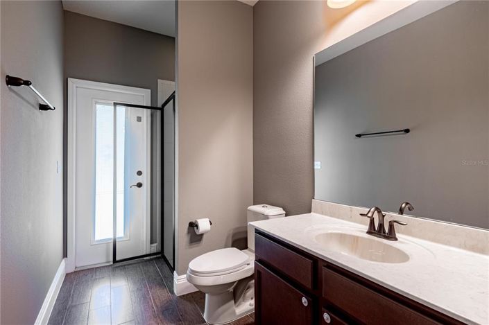 Image No.12-6 Bed House for sale