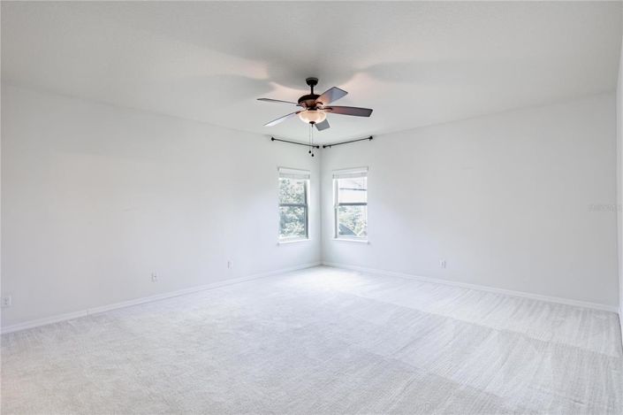 Image No.17-6 Bed House for sale