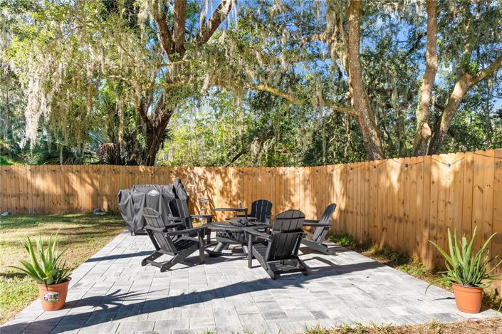 Image No.8-3 Bed House for sale