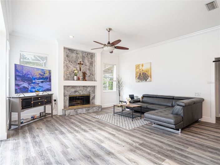 Image No.7-Maison de 4 chambres à vendre à Saint John