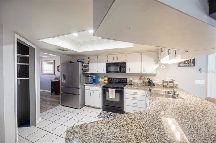 Image No.8-Maison de 4 chambres à vendre à Saint John