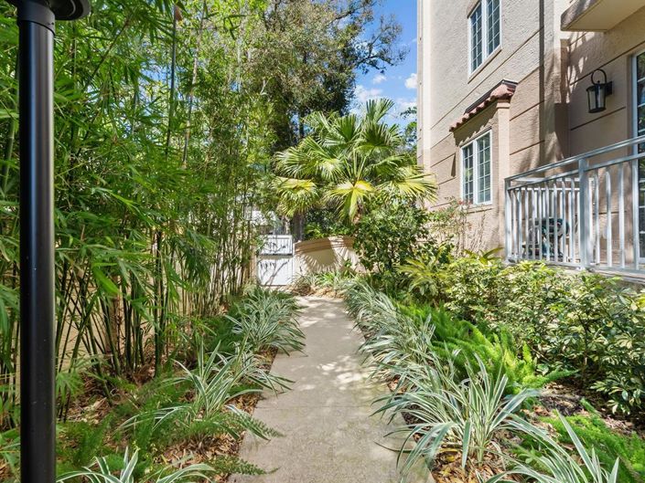 Image No.21-3 Bed Apartment for sale