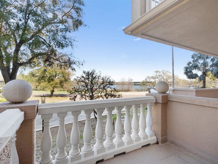 Image No.22-3 Bed Apartment for sale