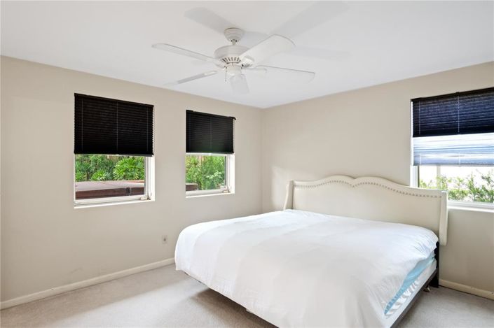 Image No.25-3 Bed House for sale