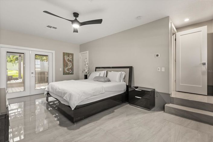 Image No.26-3 Bed House for sale