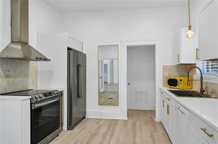 Image No.23-6 Bed House for sale