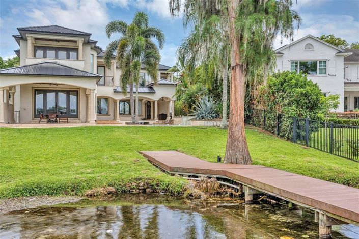 Image No.7-5 Bed House for sale