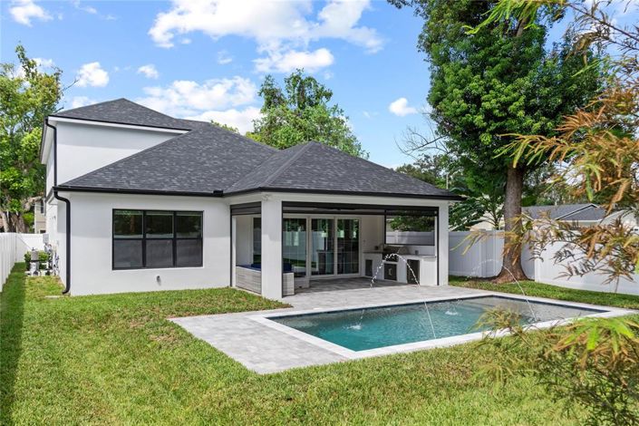 Image No.7-Maison de 5 chambres à vendre à Saint John