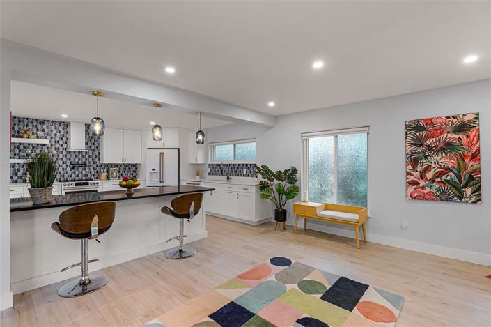 Image No.10-4 Bed House for sale