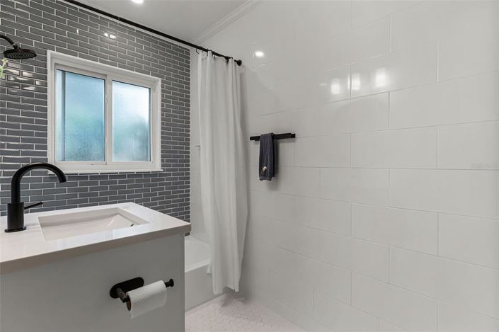 Image No.27-4 Bed House for sale