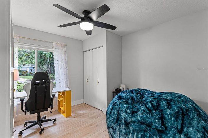 Image No.29-4 Bed House for sale