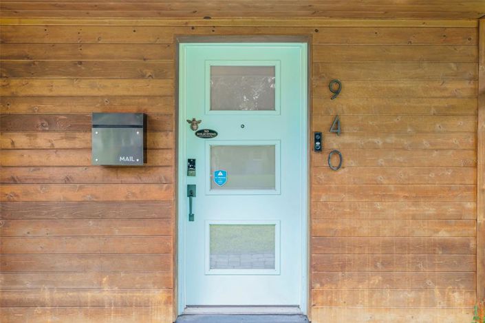 Image No.3-4 Bed House for sale