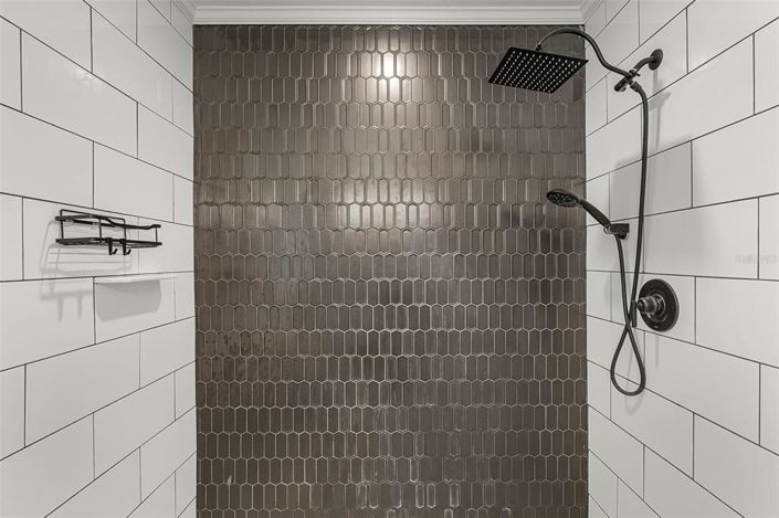 Image No.32-4 Bed House for sale