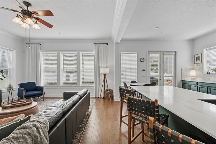 Image No.15-4 Bed House for sale