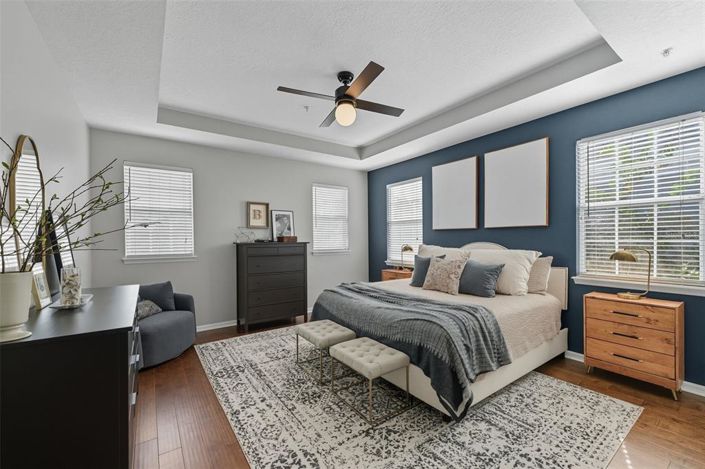 Image No.24-4 Bed House for sale