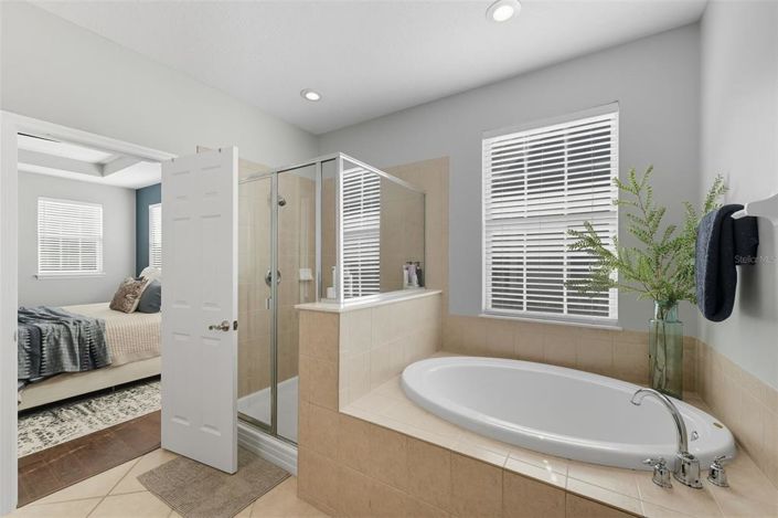 Image No.27-4 Bed House for sale