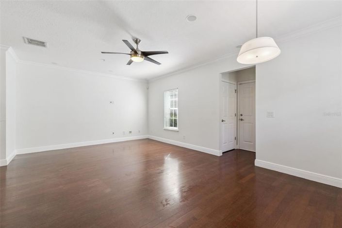 Image No.20-3 Bed House for sale