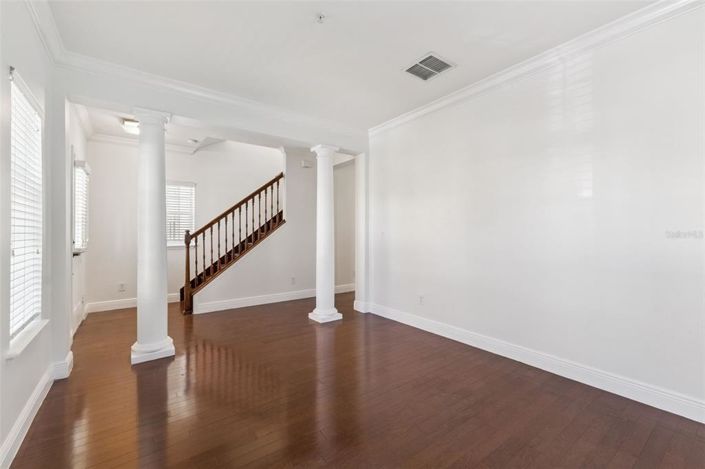 Image No.27-3 Bed House for sale