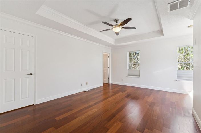 Image No.30-3 Bed House for sale