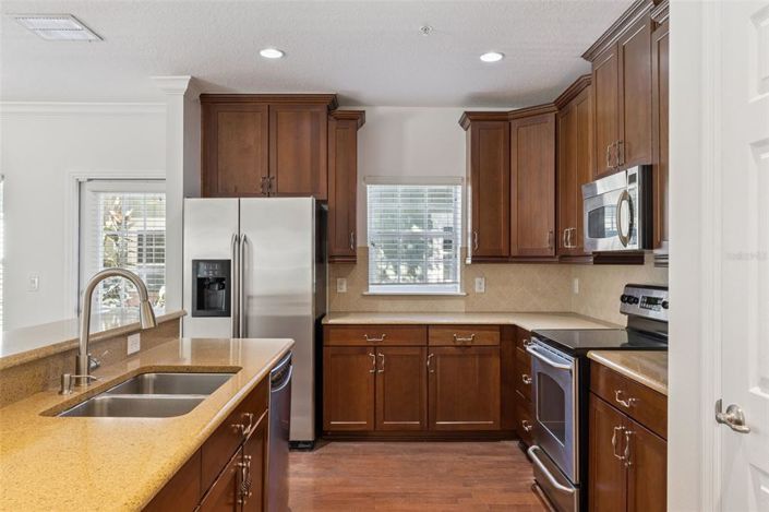 Image No.7-3 Bed House for sale