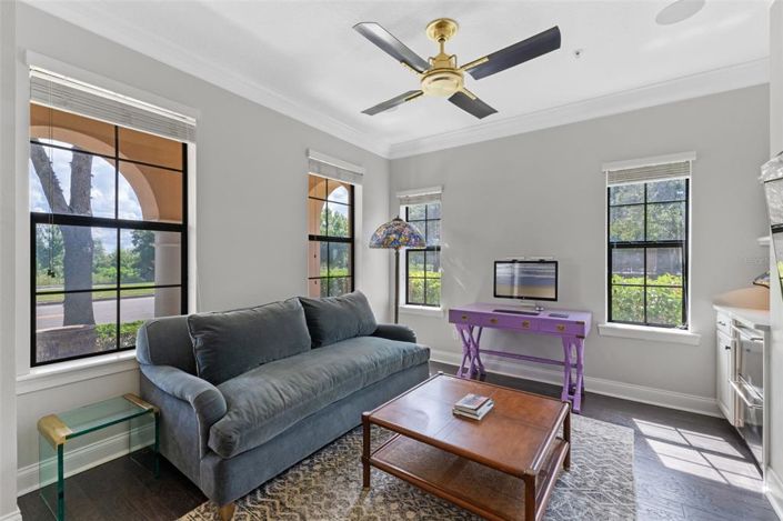 Image No.11-3 Bed Townhouse for sale