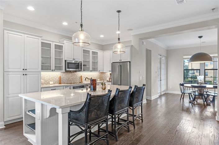 Image No.14-3 Bed Townhouse for sale