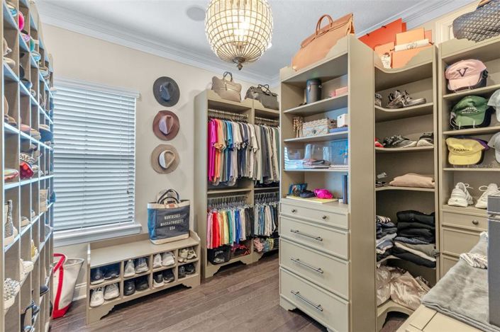 Image No.37-3 Bed Townhouse for sale