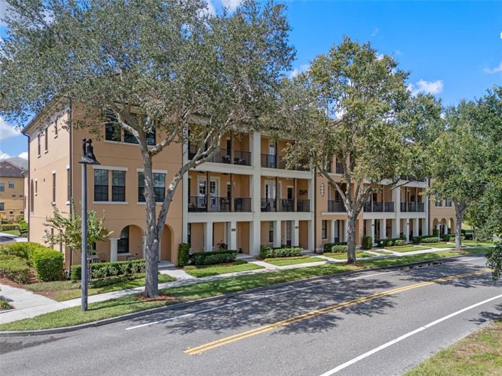 Image No.4-3 Bed Townhouse for sale