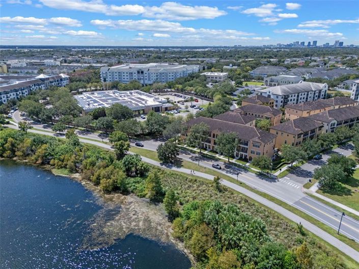 Image No.52-3 Bed Townhouse for sale