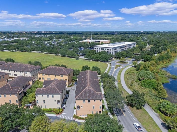 Image No.56-3 Bed Townhouse for sale