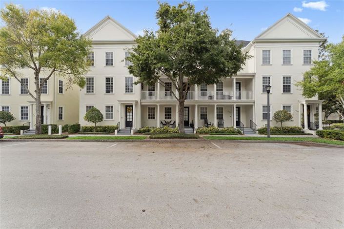 Image No.2-3 Bed Townhouse for sale