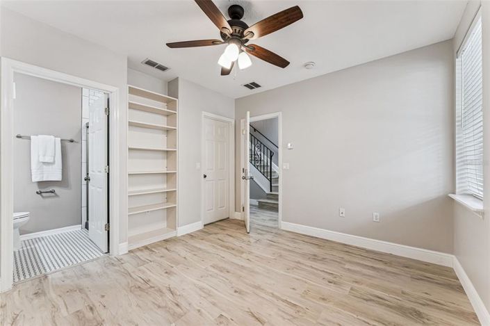 Image No.33-3 Bed Townhouse for sale