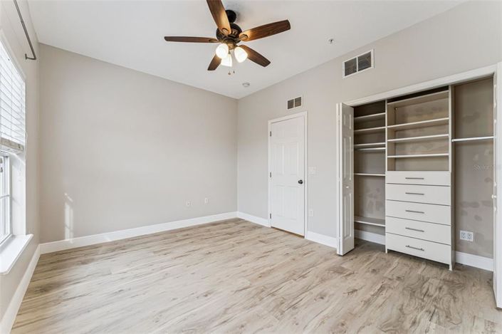 Image No.41-3 Bed Townhouse for sale