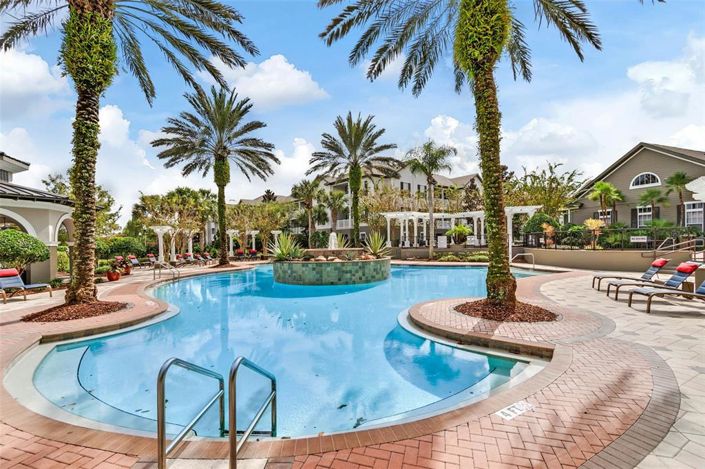 Image No.56-3 Bed Townhouse for sale