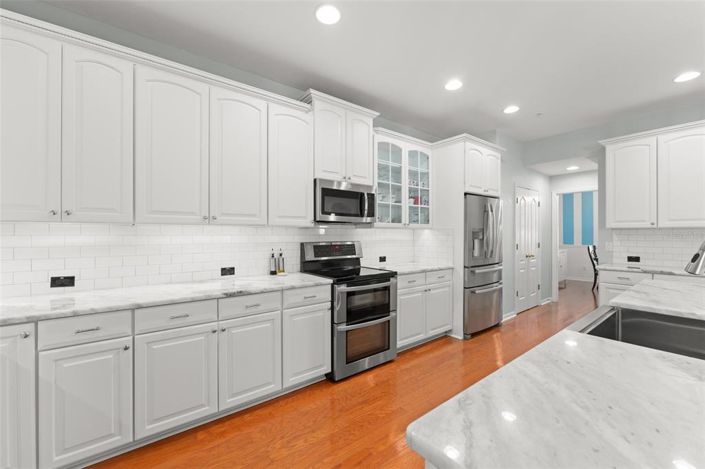 Image No.11-4 Bed House for sale