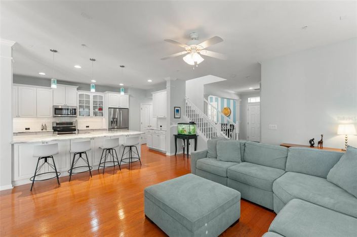 Image No.15-4 Bed House for sale