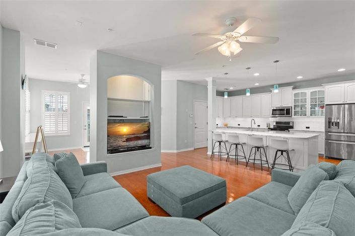 Image No.18-4 Bed House for sale