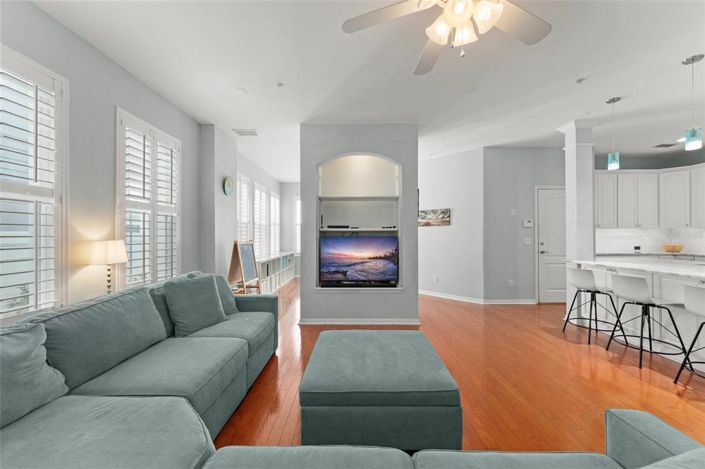 Image No.19-4 Bed House for sale