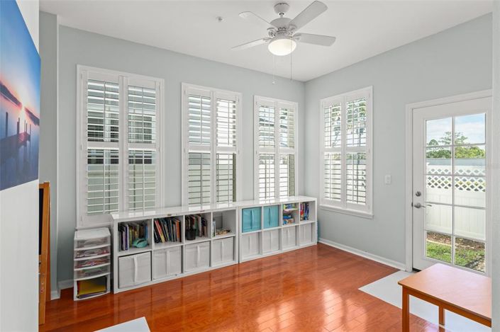 Image No.21-4 Bed House for sale