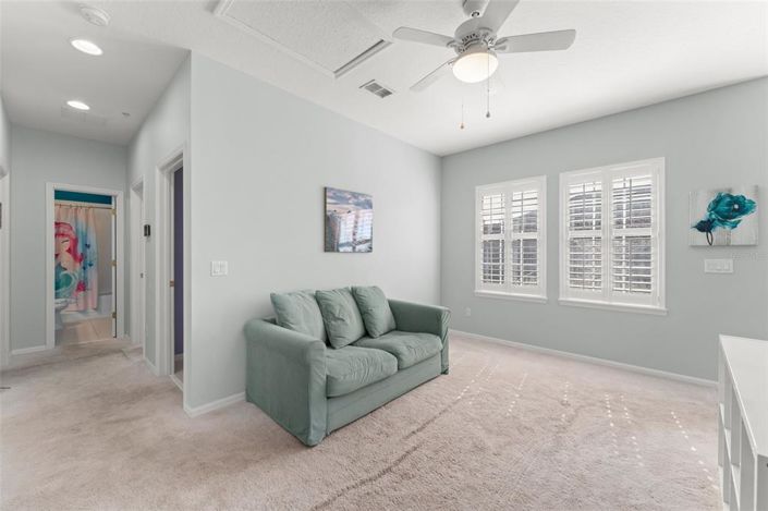 Image No.24-4 Bed House for sale